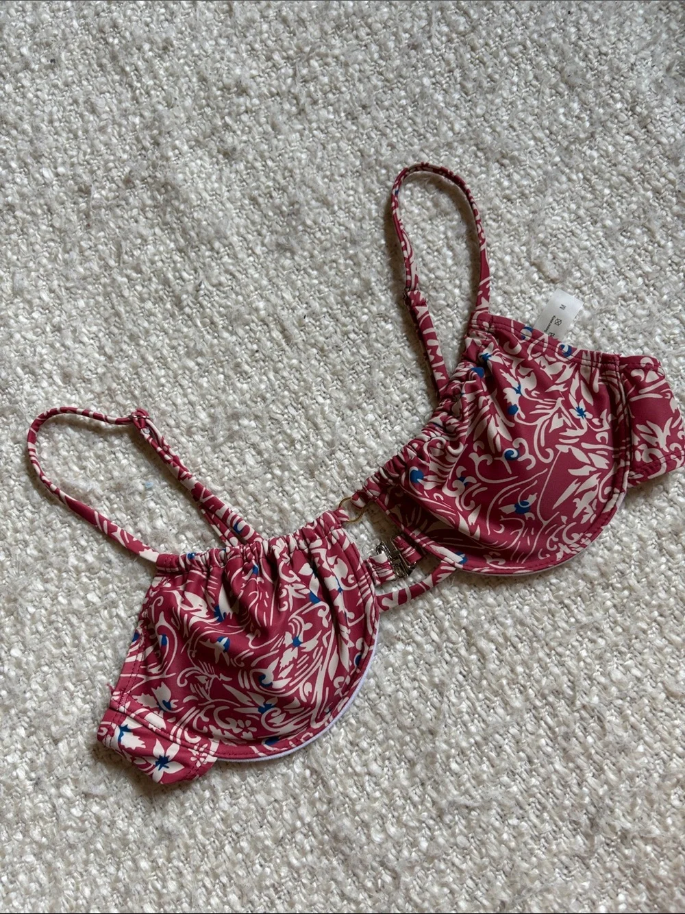 🥀 SHEIN WOMENS SIZE MEDIUM RED FLORAL BALCONETTE TOP BIKINI